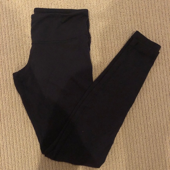 Lululemon black leggings - Picture 1 of 2